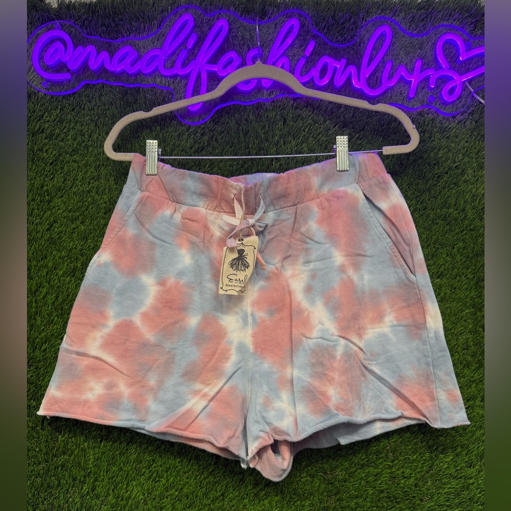 easel Pink & Light Blue Tie-Dye High Waist Women’s Shorts